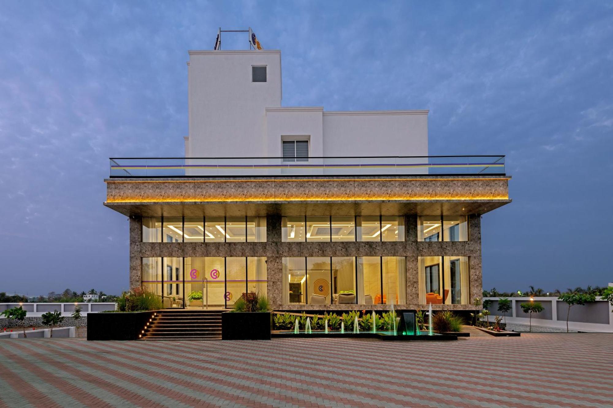 Click Collection Shikrapur Hotel Pune